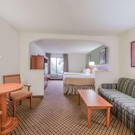 Super 8 By Wyndham Fort Worth Downtown South Eksteriør bilde