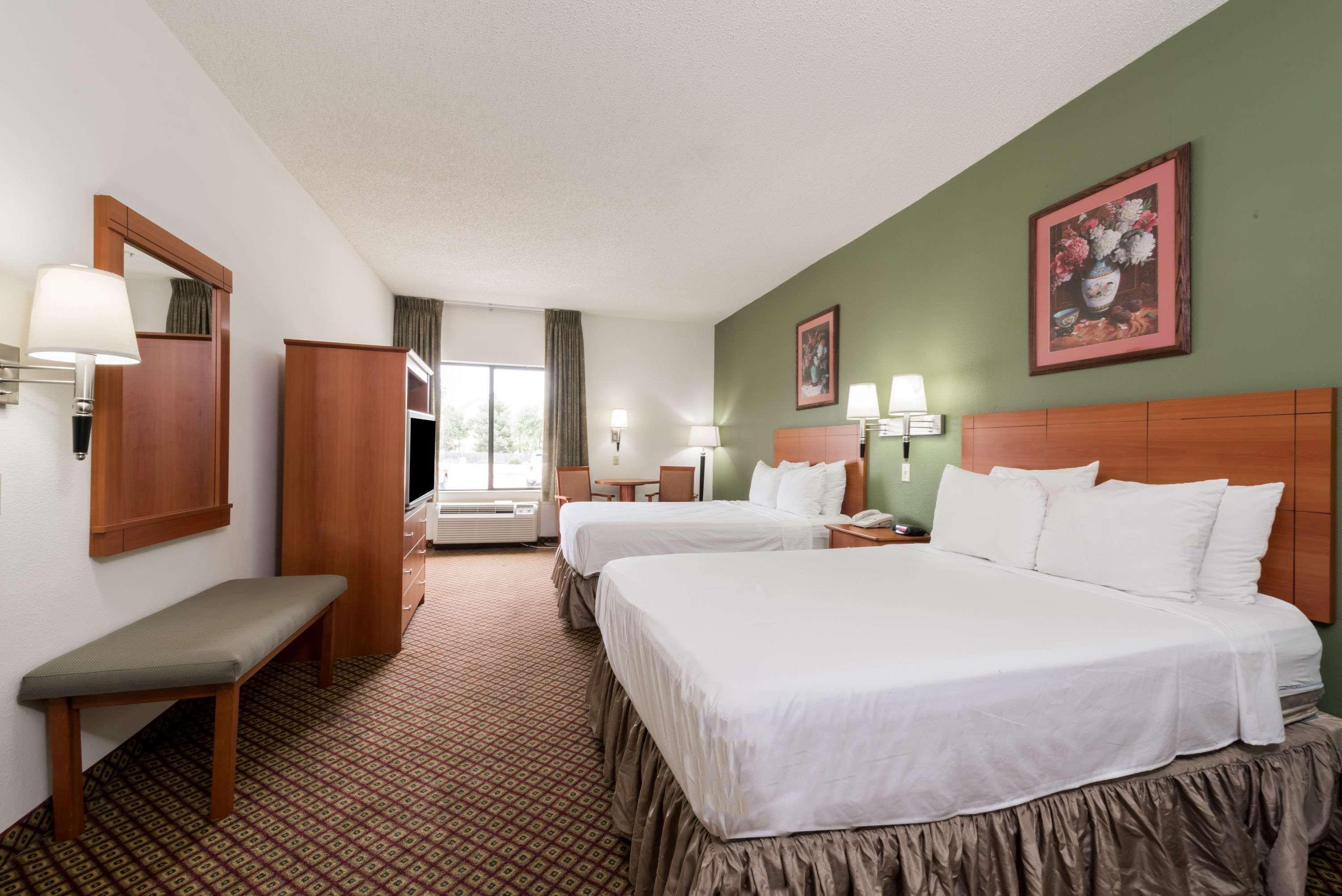 Super 8 By Wyndham Fort Worth Downtown South Eksteriør bilde